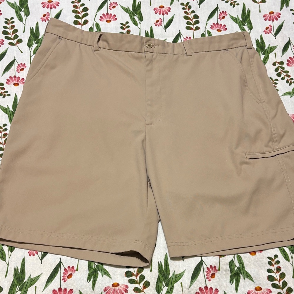 Men's Tan Shorts